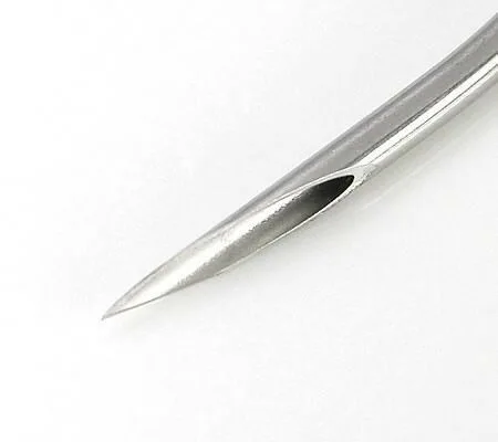 18g Curved Sterilized Precision Body Piercing Needles (Box of 50) - Image 3